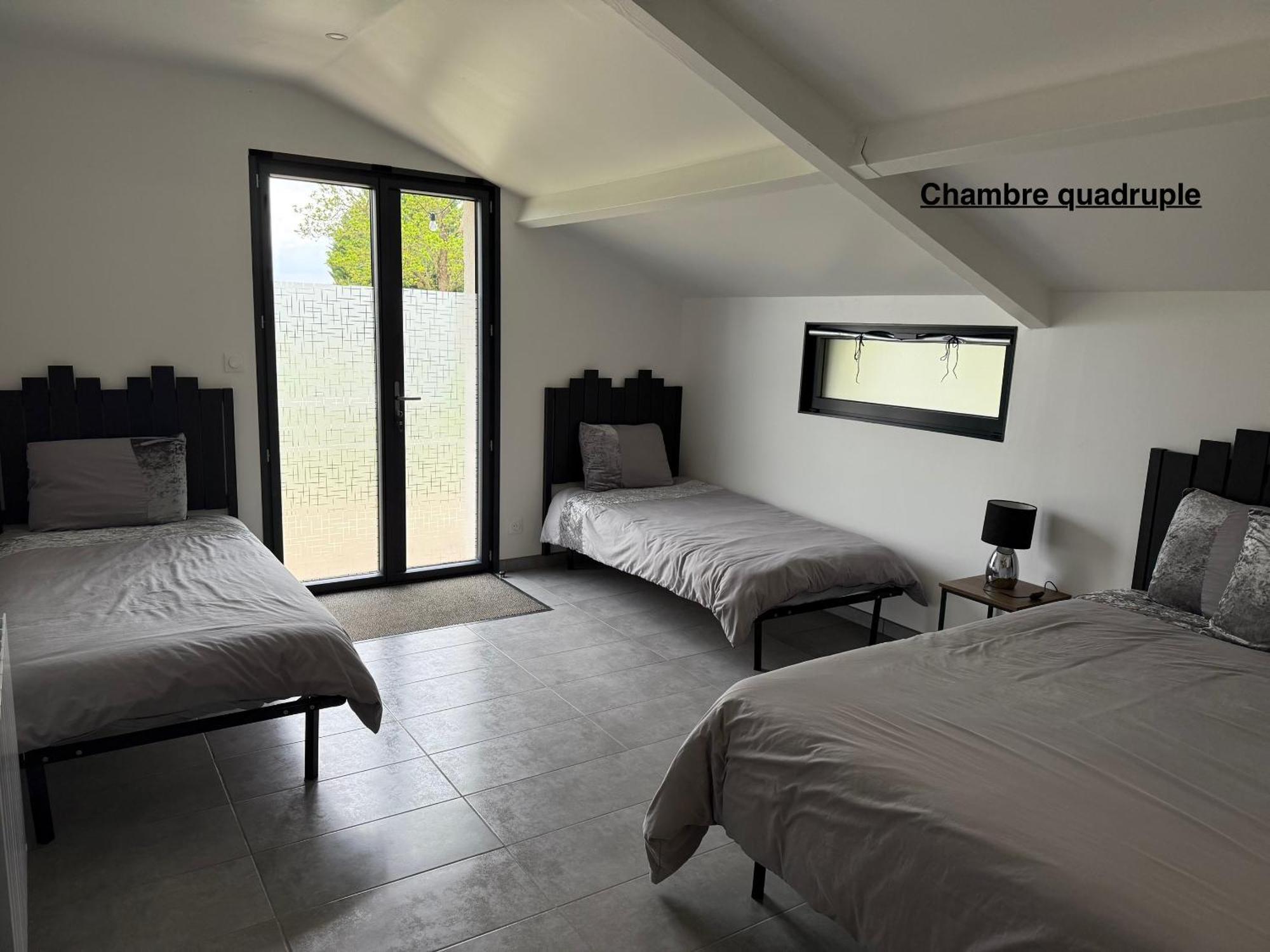 Parc De La Charmille Bed & Breakfast Saint-Étienne-sur-Reyssouze Exterior photo